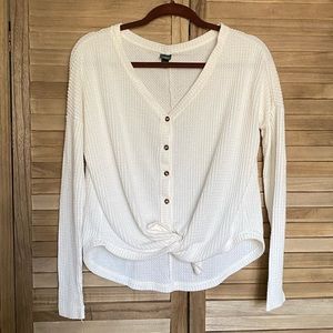 **CLOSING SALE - EVERYTHING MUST GO** 
 Wild Fable White Waffle Top